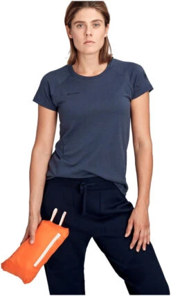 Mammut Eigerjoch Advanced Insulated Hooded Jacket Women 16 Mammut Eigerjoch Advanced Insulated Hooded Jacket Women -Mammut Winkel mammut eigerjoch advanced insulated hooded jacket women azalea 6